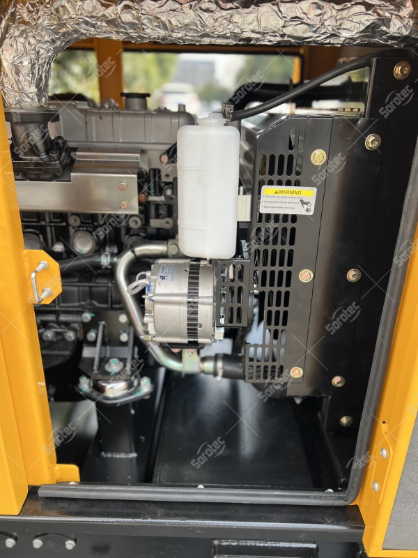 Podrobnosti o dieselovém generátoru Isuzu 4