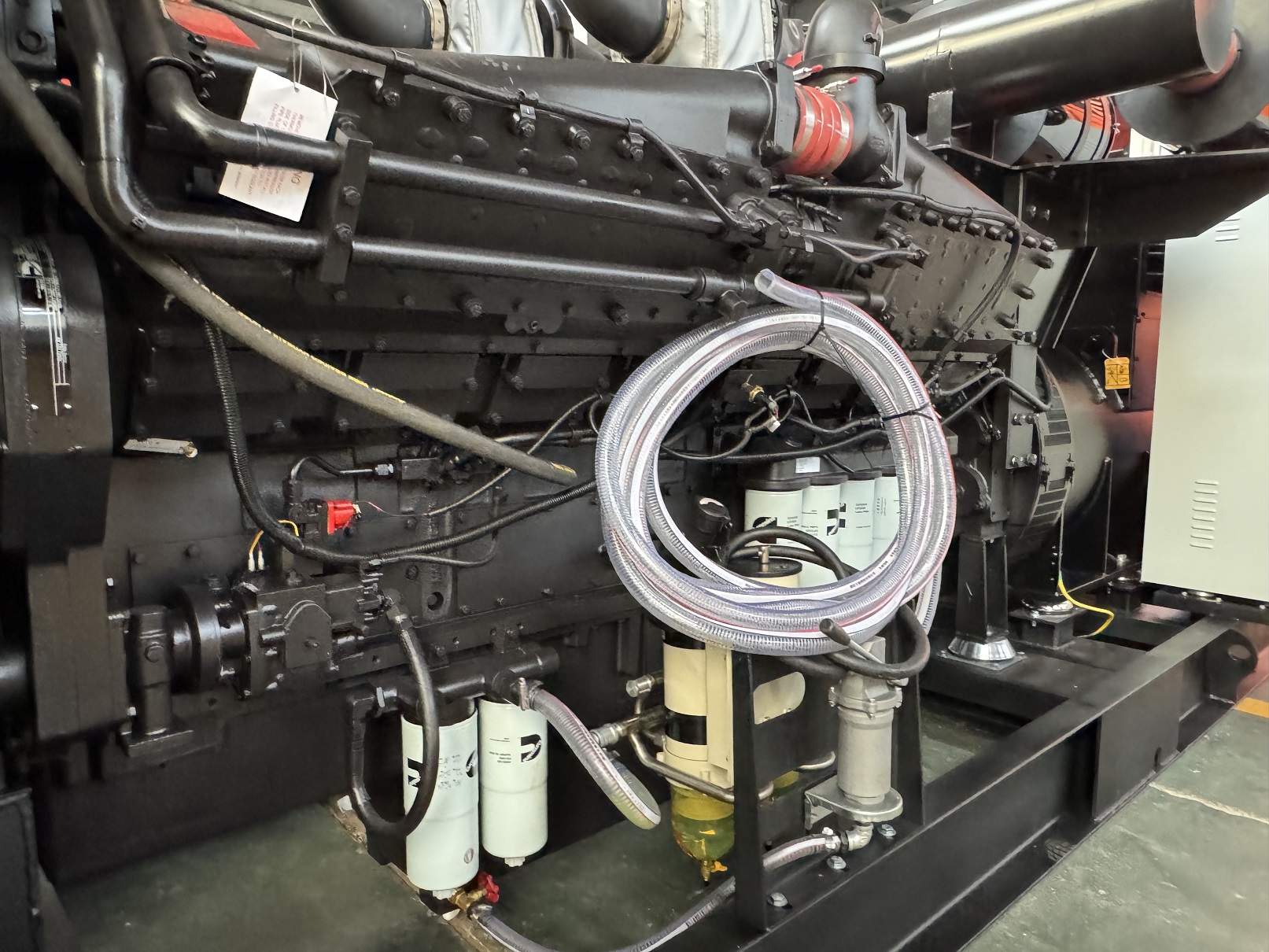 1650kVA Skid Mounted Diesel Generator  Cummins KTA50-G15A  Stamford S7L1D-D41 DSE8610MKII  (4)